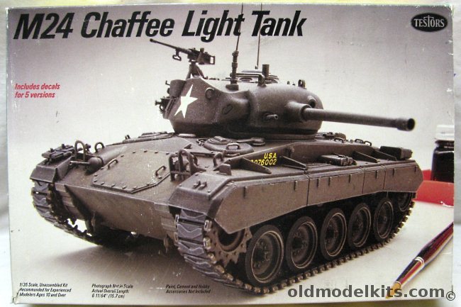 Testors 1/35 M24 Chaffee Light Tank - US Army / France / Italy / Japan / Great Britain, 810 plastic model kit